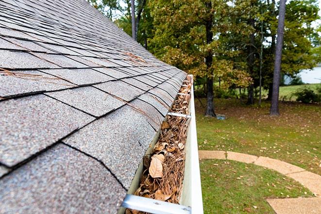 protecting your home with clean gutter maintenance